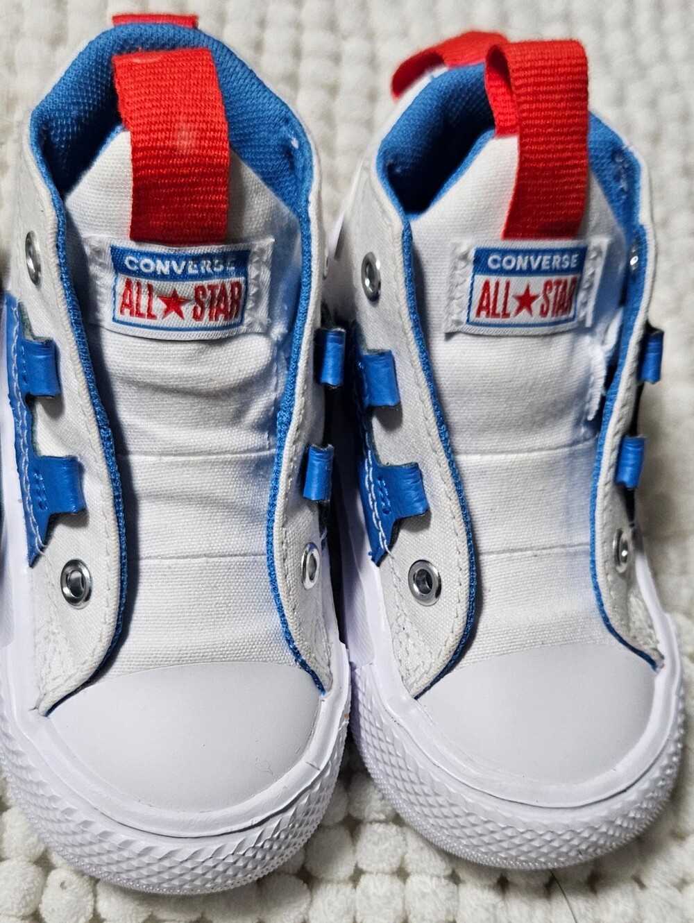 Converse Baby Toddler Shoes Bundle Size 5 - Picture 4 of 7